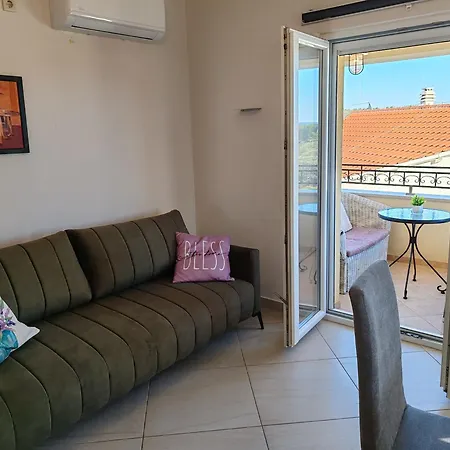 Kovacicek 2 Apartment