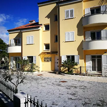 Kovacicek 2 Biograd Na Moru